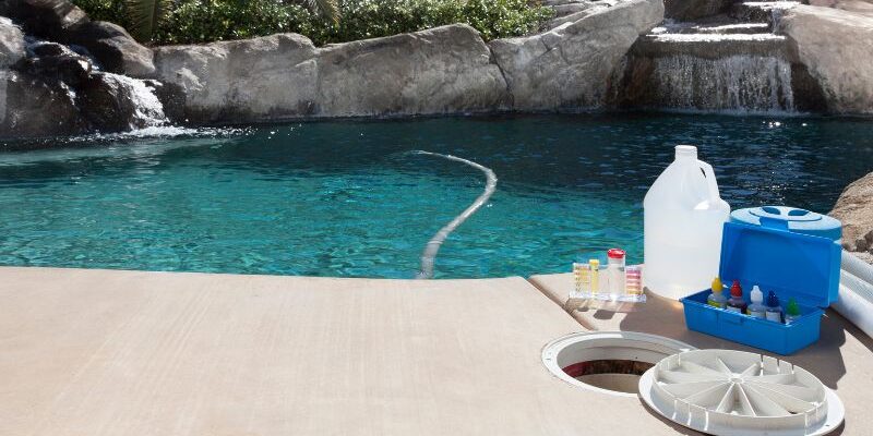 productos-mantenimiento-piscinas-otoño